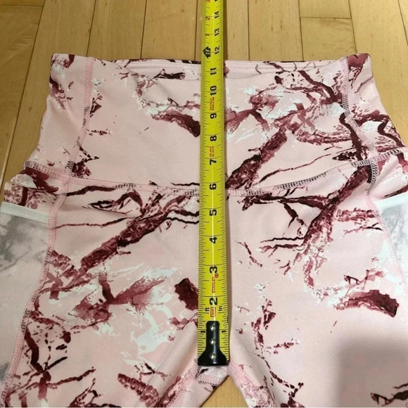 BSP Better Sports Performance Pink Camouflage Leggigns Woman’s Size Medium M - Picture 6 of 9